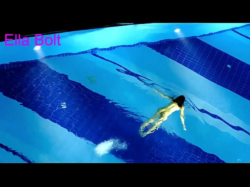❤️ Je ne peux pas m'arrêter de regarder, jeune blonde prise en train de nager nue dans la piscine de la station ELLA BOLT. ❤️ Sexe at fr.myastro.top ❌