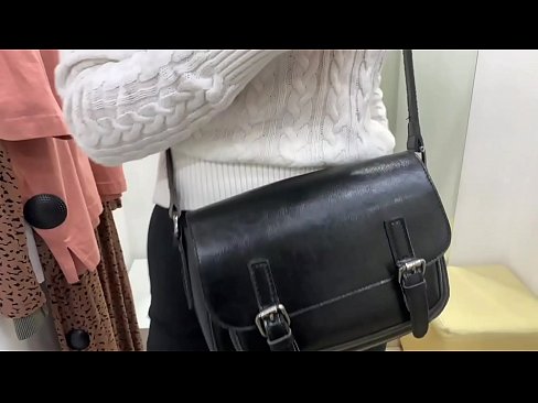 ❤️ Masturbation publique de la jeune salope FeralBerry avec un gode dans la cabine d'essayage ❤️ Sexe at fr.myastro.top ❌